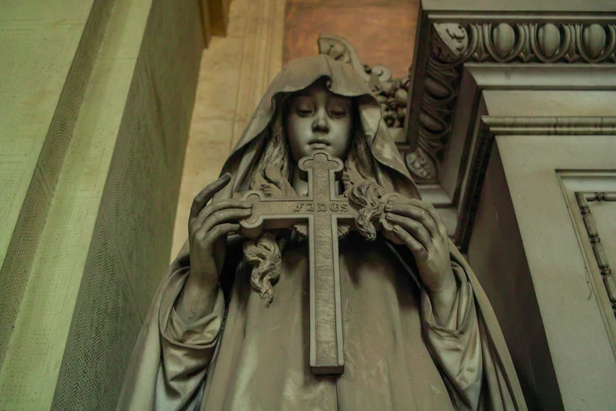 Monument 