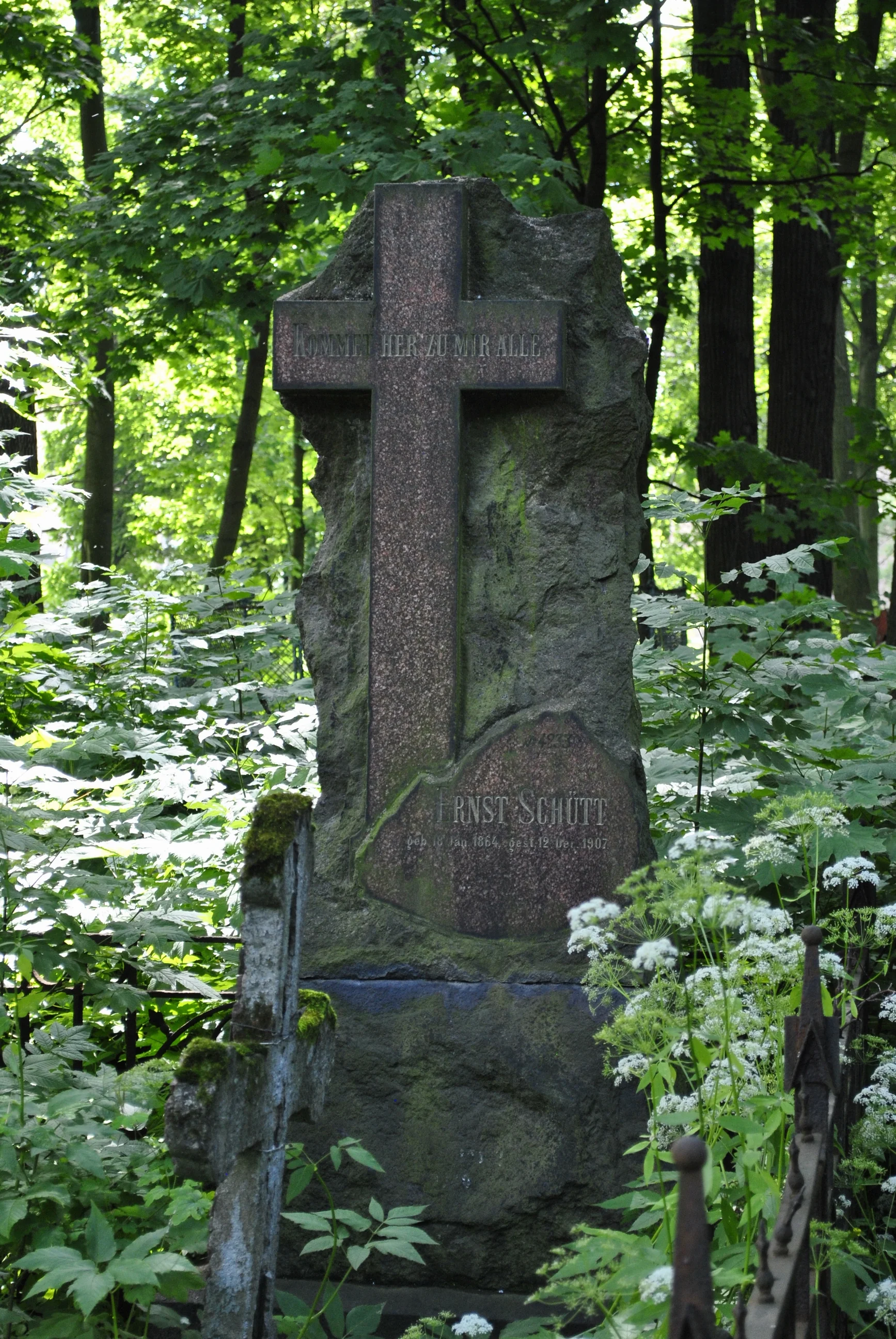 Ernst Schutt